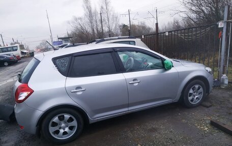 KIA cee'd I рестайлинг, 2011 год, 750 000 рублей, 2 фотография