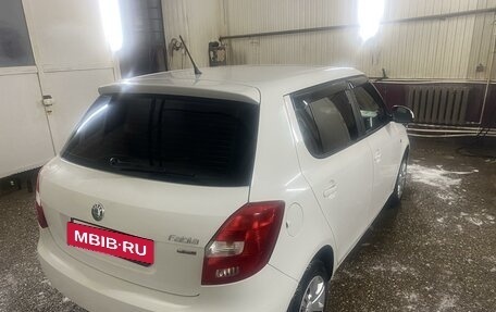 Skoda Fabia II, 2012 год, 850 000 рублей, 3 фотография