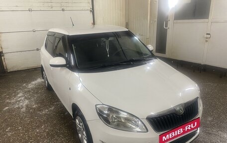 Skoda Fabia II, 2012 год, 850 000 рублей, 2 фотография