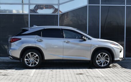 Lexus RX IV рестайлинг, 2017 год, 4 430 000 рублей, 5 фотография