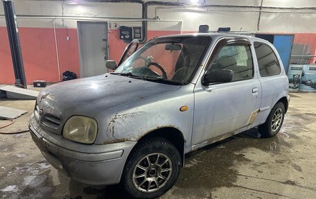 Nissan March II, 2001 год, 123 000 рублей, 1 фотография