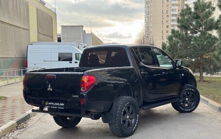 Mitsubishi L200 IV рестайлинг, 2013 год, 1 350 000 рублей, 3 фотография