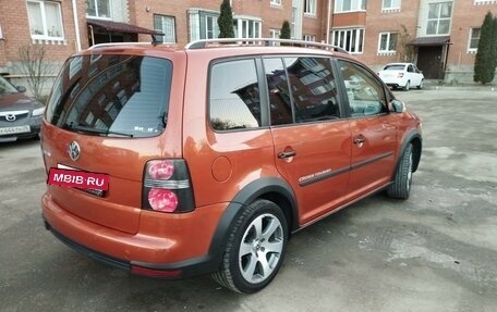 Volkswagen Touran III, 2008 год, 1 100 000 рублей, 4 фотография