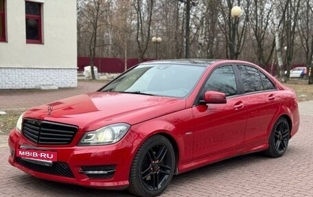 Mercedes-Benz C-Класс, 2012 год, 1 800 000 рублей, 12 фотография