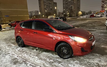 Hyundai Solaris II рестайлинг, 2014 год, 750 000 рублей, 2 фотография