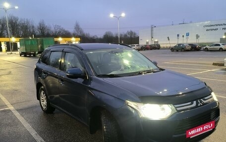 Mitsubishi Outlander III рестайлинг 3, 2012 год, 1 350 000 рублей, 5 фотография