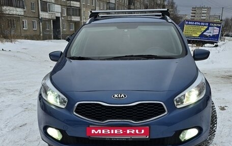 KIA cee'd III, 2013 год, 1 035 000 рублей, 2 фотография