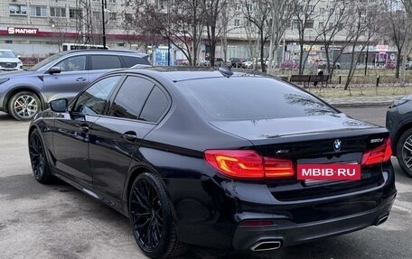 BMW 5 серия, 2018 год, 4 300 000 рублей, 4 фотография