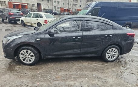 KIA Rio IV, 2020 год, 1 250 000 рублей, 2 фотография