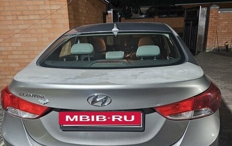 Hyundai Elantra V, 2011 год, 1 250 000 рублей, 4 фотография