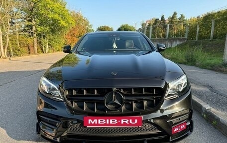 Mercedes-Benz E-Класс AMG, 2018 год, 5 100 000 рублей, 6 фотография