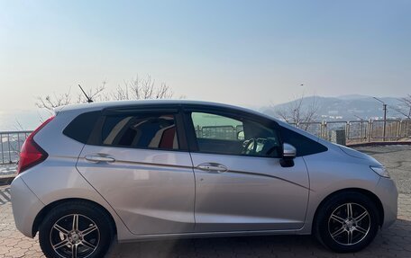 Honda Fit III, 2014 год, 1 050 000 рублей, 14 фотография