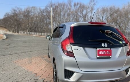 Honda Fit III, 2014 год, 1 050 000 рублей, 8 фотография