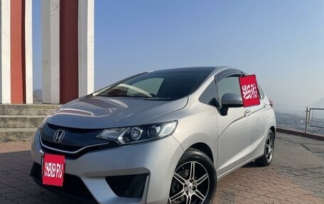 Honda Fit III, 2014 год, 1 050 000 рублей, 4 фотография