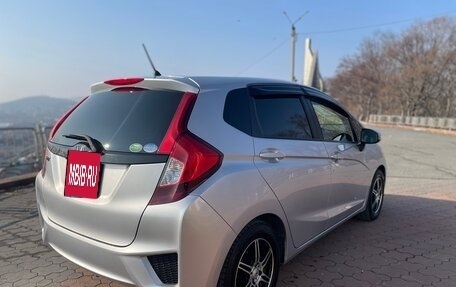 Honda Fit III, 2014 год, 1 050 000 рублей, 15 фотография