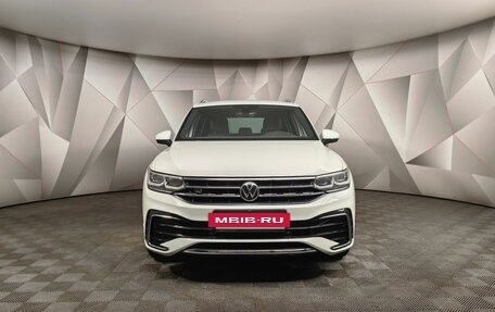 Volkswagen Tiguan II, 2022 год, 4 650 000 рублей, 7 фотография