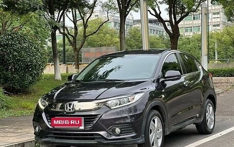 Honda Vezel, 2021 год, 1 780 008 рублей, 2 фотография