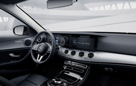 Mercedes-Benz E-Класс, 2019 год, 1 200 000 рублей, 7 фотография