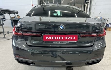 BMW 7 серия, 2022 год, 9 500 000 рублей, 4 фотография