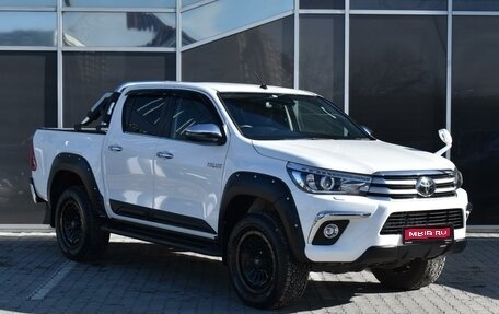 Toyota Hilux VIII, 2018 год, 4 740 000 рублей, 1 фотография