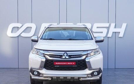 Mitsubishi Pajero Sport III рестайлинг, 2019 год, 2 995 000 рублей, 3 фотография