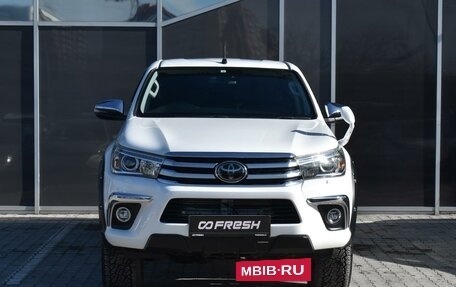 Toyota Hilux VIII, 2018 год, 4 740 000 рублей, 3 фотография