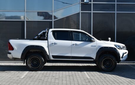 Toyota Hilux VIII, 2018 год, 4 740 000 рублей, 5 фотография