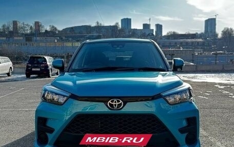 Toyota Raize I, 2020 год, 1 600 000 рублей, 2 фотография