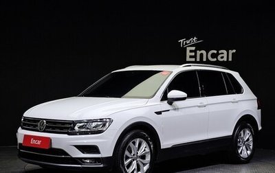 Volkswagen Tiguan II, 2020 год, 2 621 000 рублей, 1 фотография