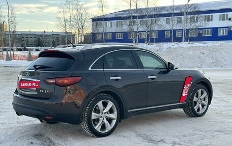 Infiniti FX II, 2011 год, 1 980 000 рублей, 4 фотография