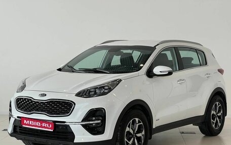 KIA Sportage IV рестайлинг, 2019 год, 2 350 000 рублей, 1 фотография