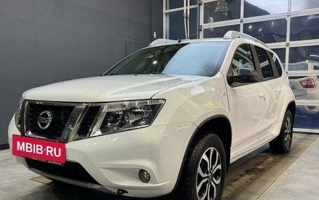 Nissan Terrano III, 2016 год, 1 369 000 рублей, 3 фотография