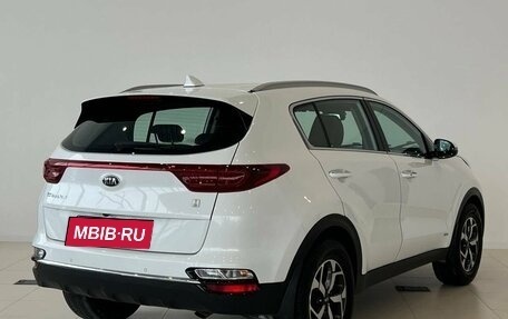 KIA Sportage IV рестайлинг, 2019 год, 2 350 000 рублей, 4 фотография