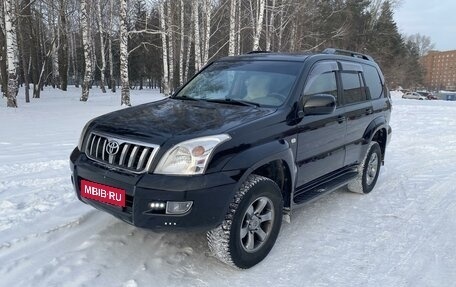 Toyota Land Cruiser Prado 120 рестайлинг, 2006 год, 2 600 000 рублей, 1 фотография