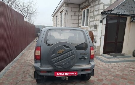 Chevrolet Niva I рестайлинг, 2005 год, 320 000 рублей, 2 фотография