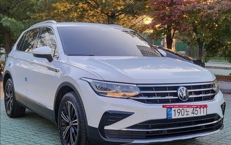 Volkswagen Tiguan II, 2022 год, 2 954 685 рублей, 20 фотография