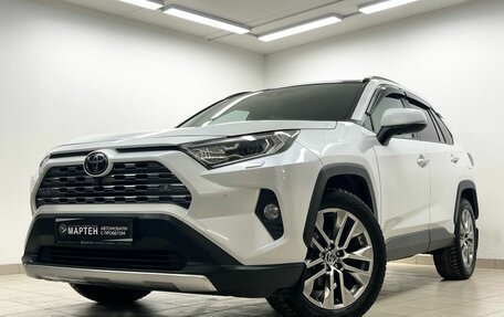 Toyota RAV4, 2021 год, 4 100 000 рублей, 7 фотография