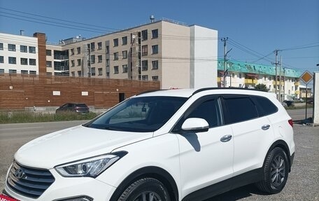 Hyundai Santa Fe III рестайлинг, 2015 год, 2 318 000 рублей, 2 фотография