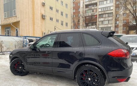 Porsche Cayenne III, 2010 год, 2 150 000 рублей, 11 фотография