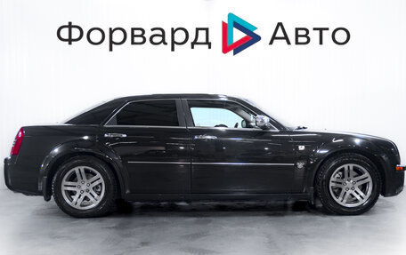 Chrysler 300C II, 2007 год, 990 000 рублей, 8 фотография