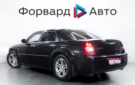 Chrysler 300C II, 2007 год, 990 000 рублей, 5 фотография