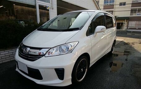 Honda Freed I, 2016 год, 912 000 рублей, 1 фотография