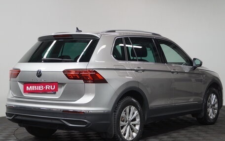 Volkswagen Tiguan II, 2022 год, 3 219 000 рублей, 4 фотография