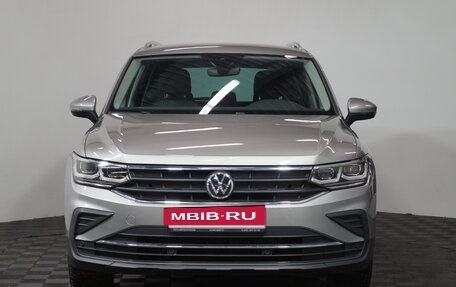 Volkswagen Tiguan II, 2022 год, 3 219 000 рублей, 2 фотография