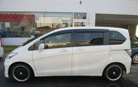 Honda Freed I, 2016 год, 912 000 рублей, 3 фотография