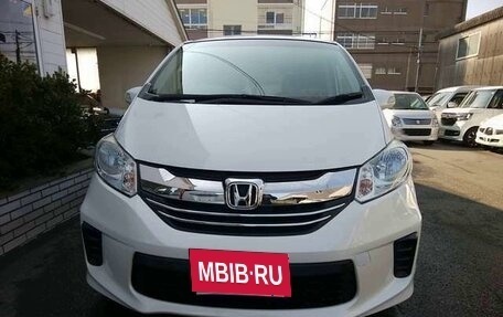 Honda Freed I, 2016 год, 912 000 рублей, 2 фотография