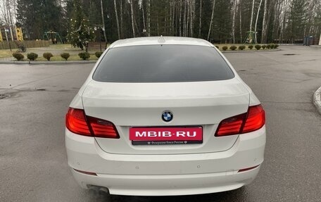 BMW 5 серия, 2011 год, 2 200 000 рублей, 8 фотография