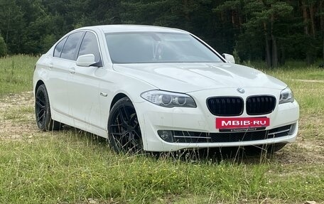 BMW 5 серия, 2011 год, 2 200 000 рублей, 5 фотография