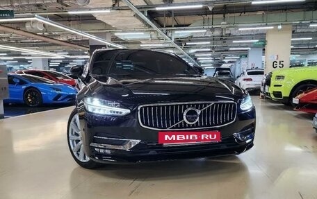 Volvo S90 II рестайлинг, 2020 год, 3 580 885 рублей, 2 фотография