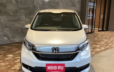 Honda Freed II, 2020 год, 1 720 000 рублей, 2 фотография